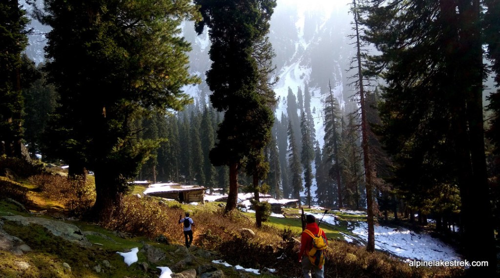 Garwar nafran trekking